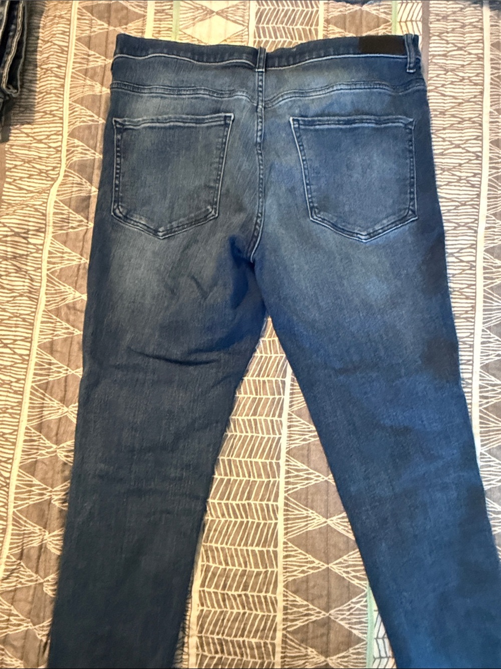 Express Distressed High rise Skinny Jeans - Picture 4 of 5